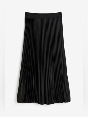 H&M Pleated Midi Skirt